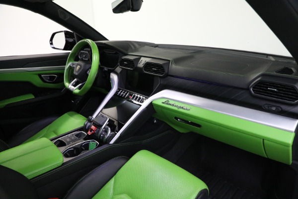 Used 2019 Lamborghini Urus for sale Sold at Aston Martin of Greenwich in Greenwich CT 06830 19