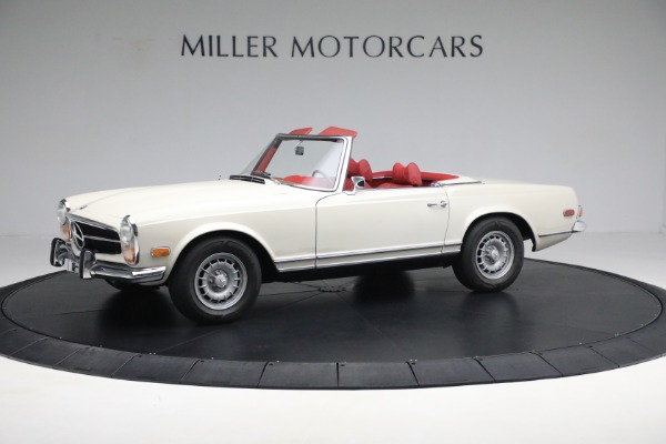 Used 1970 Mercedes-Benz 280 SL for sale Sold at Aston Martin of Greenwich in Greenwich CT 06830 2