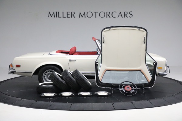 Used 1970 Mercedes-Benz 280 SL for sale Sold at Aston Martin of Greenwich in Greenwich CT 06830 3