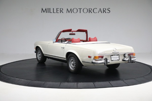 Used 1970 Mercedes-Benz 280 SL for sale Sold at Aston Martin of Greenwich in Greenwich CT 06830 7