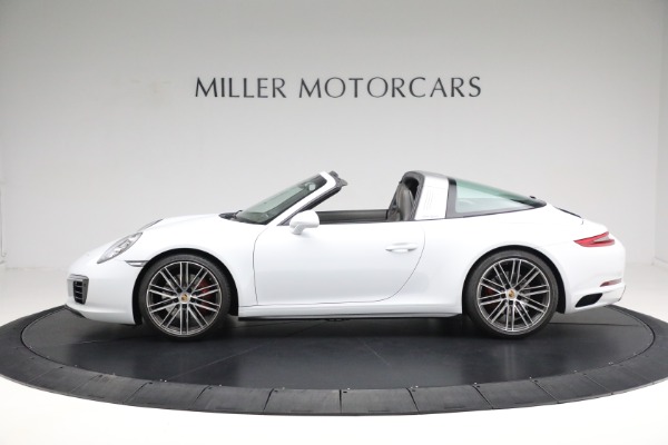 Used 2019 Porsche 911 Targa 4S for sale Sold at Aston Martin of Greenwich in Greenwich CT 06830 3