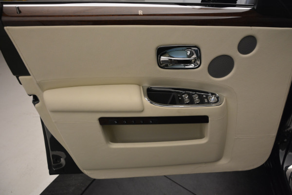 Used 2013 Rolls-Royce Ghost for sale Sold at Aston Martin of Greenwich in Greenwich CT 06830 21