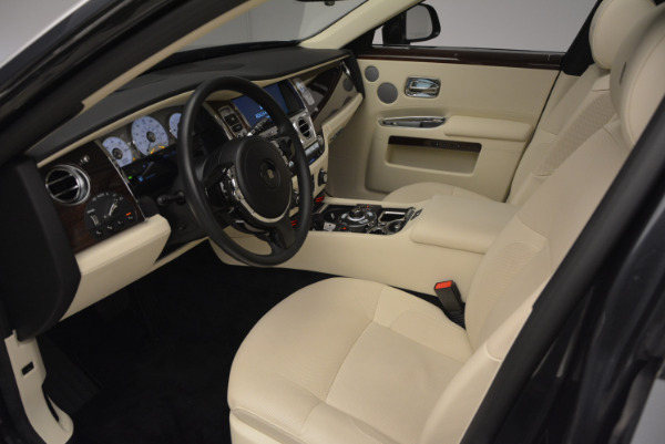 Used 2013 Rolls-Royce Ghost for sale Sold at Aston Martin of Greenwich in Greenwich CT 06830 25