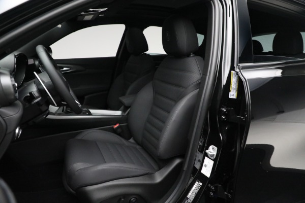 New 2024 Alfa Romeo Tonale Veloce for sale Sold at Aston Martin of Greenwich in Greenwich CT 06830 26