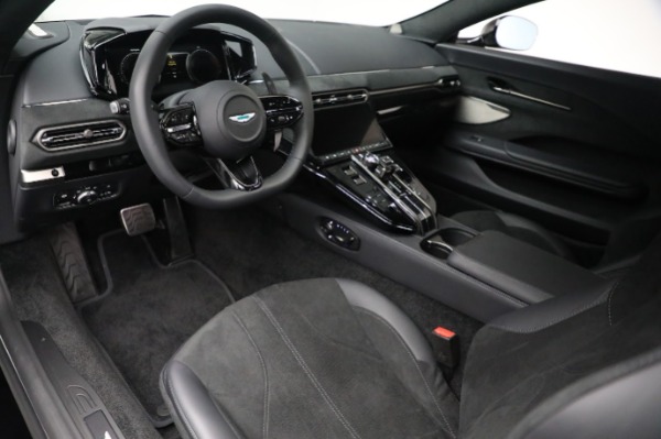 New 2025 Aston Martin Vantage for sale $242,100 at Aston Martin of Greenwich in Greenwich CT 06830 13