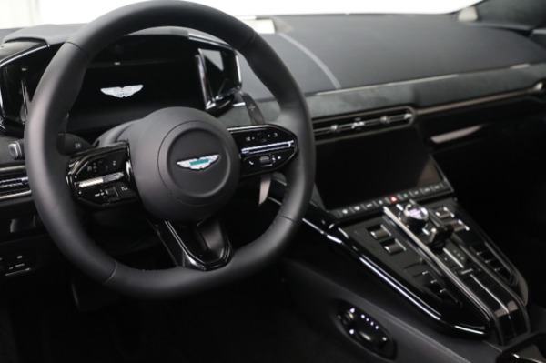New 2025 Aston Martin Vantage for sale $242,100 at Aston Martin of Greenwich in Greenwich CT 06830 20