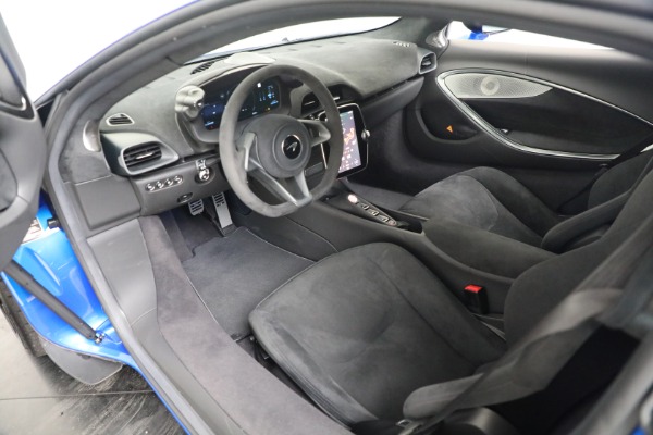 Used 2023 McLaren Artura for sale Sold at Aston Martin of Greenwich in Greenwich CT 06830 22