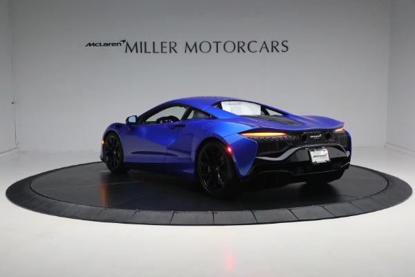 Used 2023 McLaren Artura for sale Sold at Aston Martin of Greenwich in Greenwich CT 06830 5