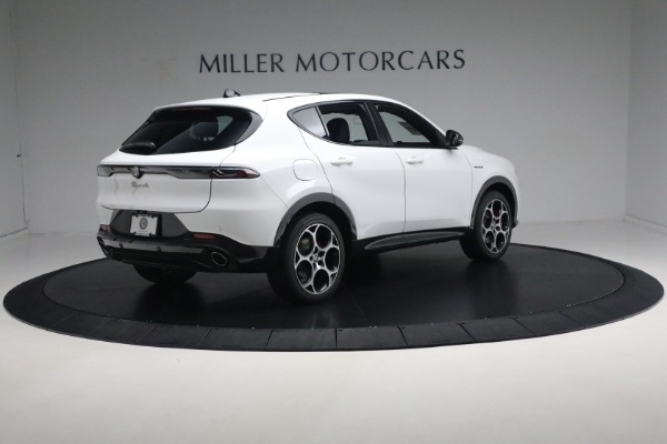 Used 2024 Alfa Romeo Tonale Veloce for sale $29,900 at Miller Motorcars Aston Martin in Greenwich CT 06830 14