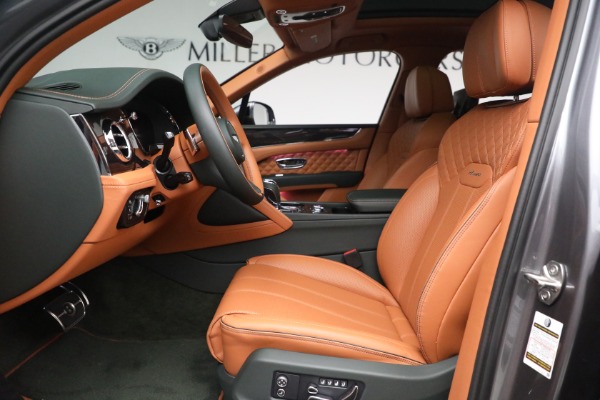 Used 2023 Bentley Bentayga Azure Hybrid for sale $159,900 at Miller Motorcars Aston Martin in Greenwich CT 06830 24