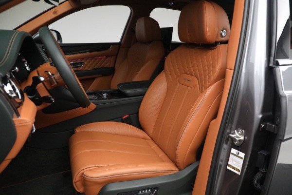 Used 2023 Bentley Bentayga Azure Hybrid for sale $159,900 at Miller Motorcars Aston Martin in Greenwich CT 06830 25