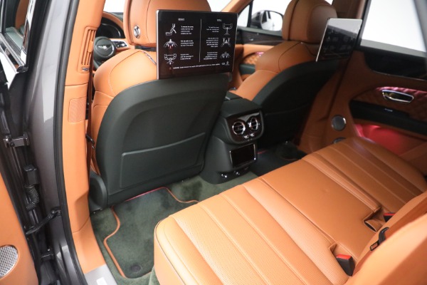 Used 2023 Bentley Bentayga Azure Hybrid for sale $159,900 at Miller Motorcars Aston Martin in Greenwich CT 06830 27