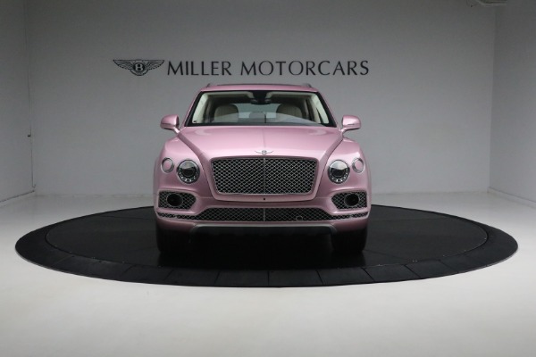 Used 2019 Bentley Bentayga V8 for sale Sold at Aston Martin of Greenwich in Greenwich CT 06830 12