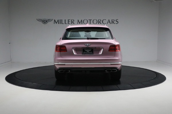 Used 2019 Bentley Bentayga V8 for sale Sold at Aston Martin of Greenwich in Greenwich CT 06830 6