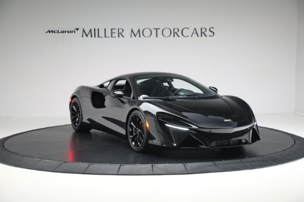 Used 2025 McLaren Artura TechLux for sale $227,900 at Miller Motorcars Aston Martin in Greenwich CT 06830 12