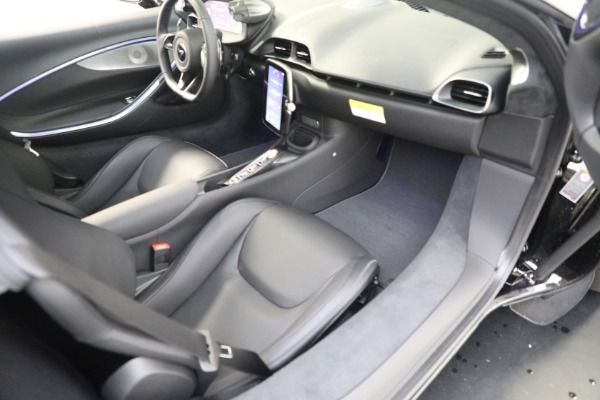 Used 2025 McLaren Artura TechLux for sale $227,900 at Miller Motorcars Aston Martin in Greenwich CT 06830 23