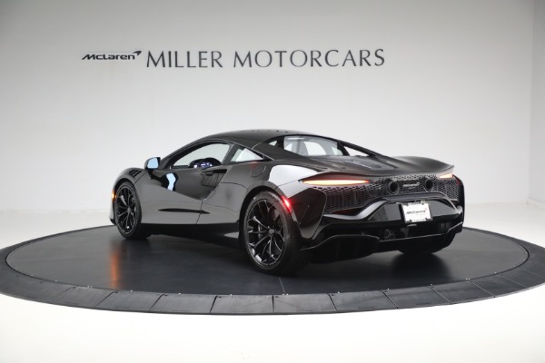 Used 2025 McLaren Artura TechLux for sale $227,900 at Miller Motorcars Aston Martin in Greenwich CT 06830 5