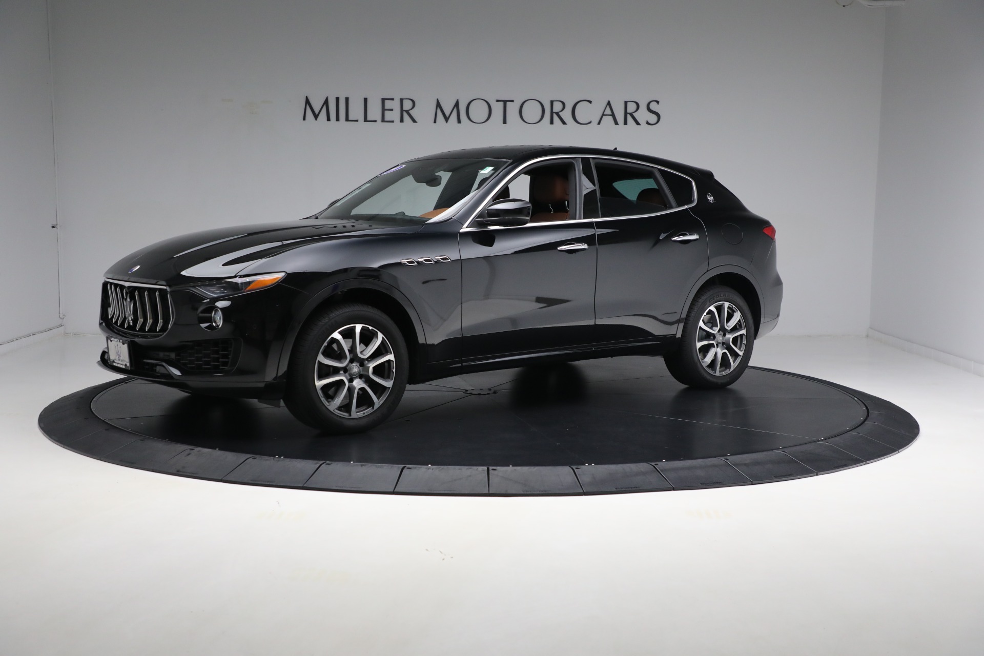 Used 2019 Maserati Levante for sale Sold at Aston Martin of Greenwich in Greenwich CT 06830 1