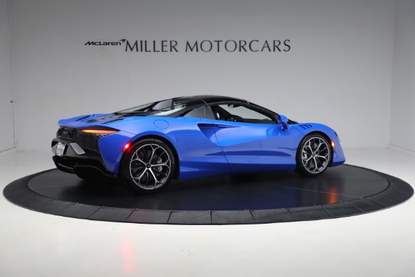 New 2025 McLaren Artura Spider Performance for sale $329,718 at Miller Motorcars Aston Martin in Greenwich CT 06830 21