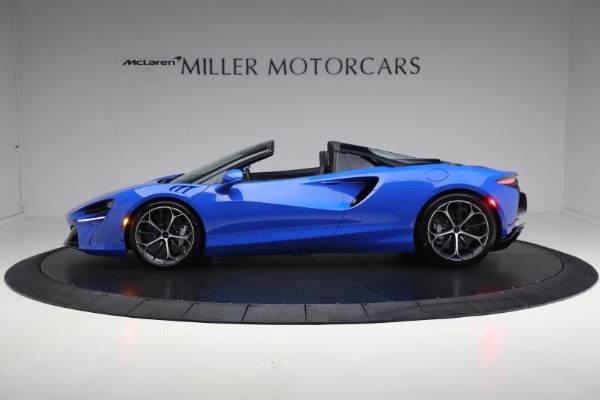 New 2025 McLaren Artura Spider Performance for sale $329,718 at Miller Motorcars Aston Martin in Greenwich CT 06830 3