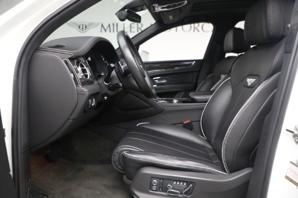 Used 2021 Bentley Bentayga V8 for sale Sold at Aston Martin of Greenwich in Greenwich CT 06830 15
