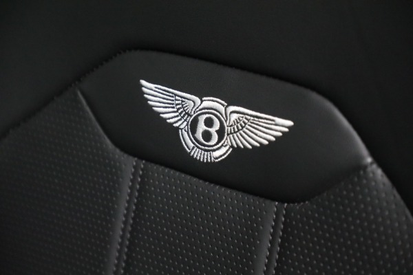Used 2021 Bentley Bentayga V8 for sale Sold at Aston Martin of Greenwich in Greenwich CT 06830 17