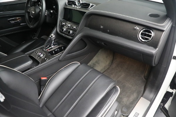 Used 2021 Bentley Bentayga V8 for sale Sold at Aston Martin of Greenwich in Greenwich CT 06830 21