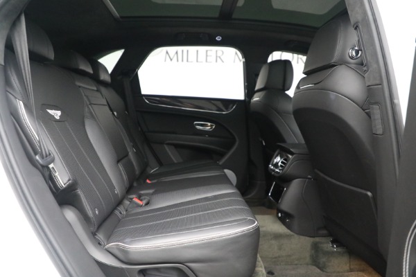 Used 2021 Bentley Bentayga V8 for sale Sold at Aston Martin of Greenwich in Greenwich CT 06830 25