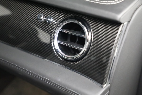 Used 2021 Bentley Bentayga V8 for sale Sold at Aston Martin of Greenwich in Greenwich CT 06830 26