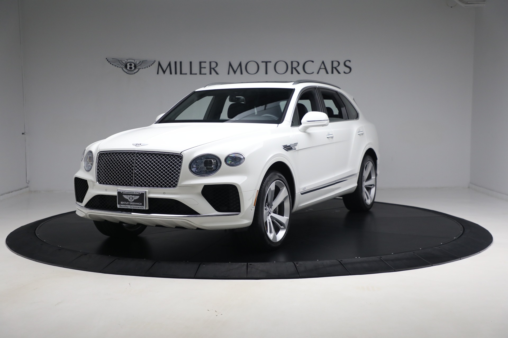 Used 2021 Bentley Bentayga V8 for sale Sold at Aston Martin of Greenwich in Greenwich CT 06830 1