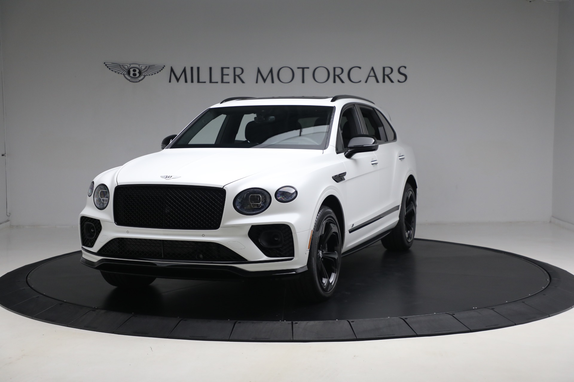 Used 2023 Bentley Bentayga S V8 for sale Sold at Aston Martin of Greenwich in Greenwich CT 06830 1