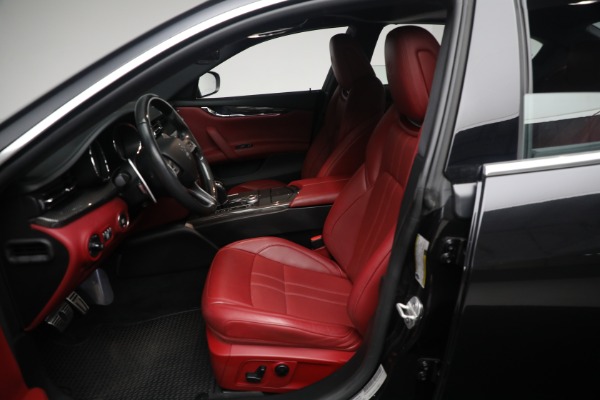 Used 2018 Maserati Quattroporte S Q4 GranSport for sale Sold at Aston Martin of Greenwich in Greenwich CT 06830 27