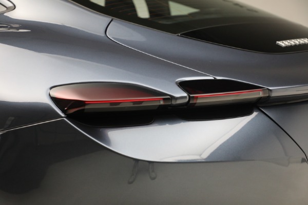 Used 2024 Ferrari Roma for sale Sold at Aston Martin of Greenwich in Greenwich CT 06830 24
