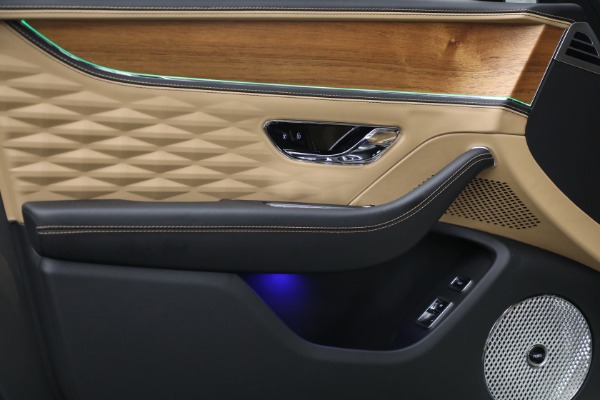 Used 2023 Bentley Flying Spur Speed for sale Sold at Aston Martin of Greenwich in Greenwich CT 06830 18