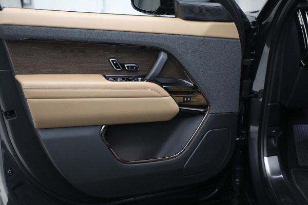 Used 2024 Land Rover Range Rover Sport P360 SE for sale Sold at Aston Martin of Greenwich in Greenwich CT 06830 14