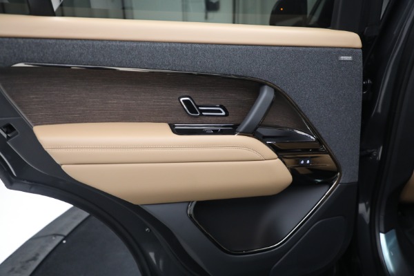Used 2024 Land Rover Range Rover Sport P360 SE for sale Sold at Aston Martin of Greenwich in Greenwich CT 06830 19