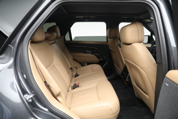 Used 2024 Land Rover Range Rover Sport P360 SE for sale Sold at Aston Martin of Greenwich in Greenwich CT 06830 24