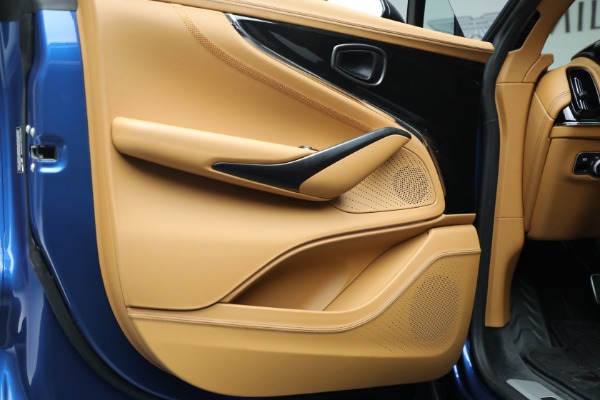 New 2025 Aston Martin DBX707 for sale $285,700 at Aston Martin of Greenwich in Greenwich CT 06830 13