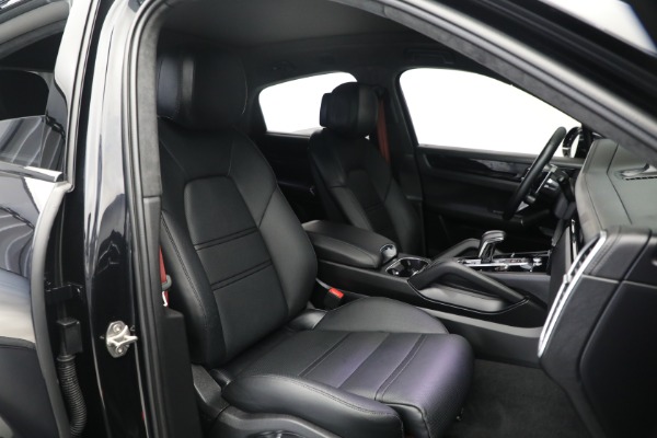 Used 2021 Porsche Cayenne GTS Coupe for sale Sold at Aston Martin of Greenwich in Greenwich CT 06830 20