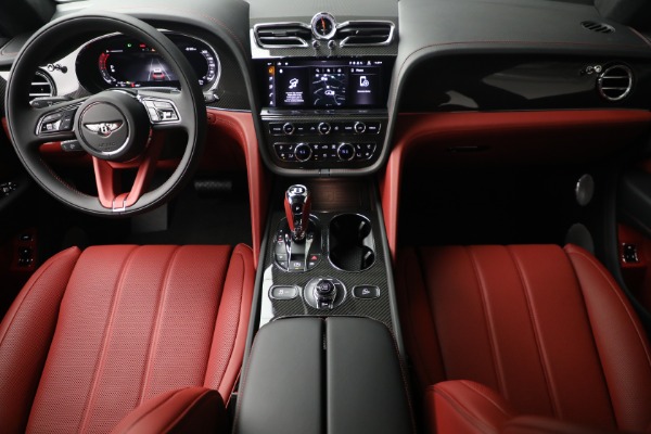 New 2025 Bentley Bentayga V8 for sale Sold at Miller Motorcars Aston Martin in Greenwich CT 06830 27