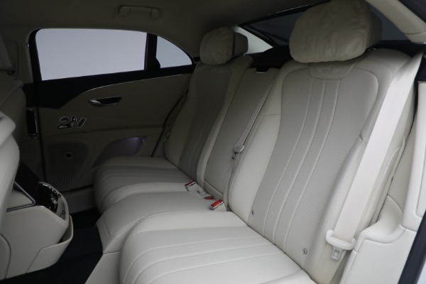 Used 2023 Bentley Flying Spur V8 for sale Sold at Aston Martin of Greenwich in Greenwich CT 06830 19