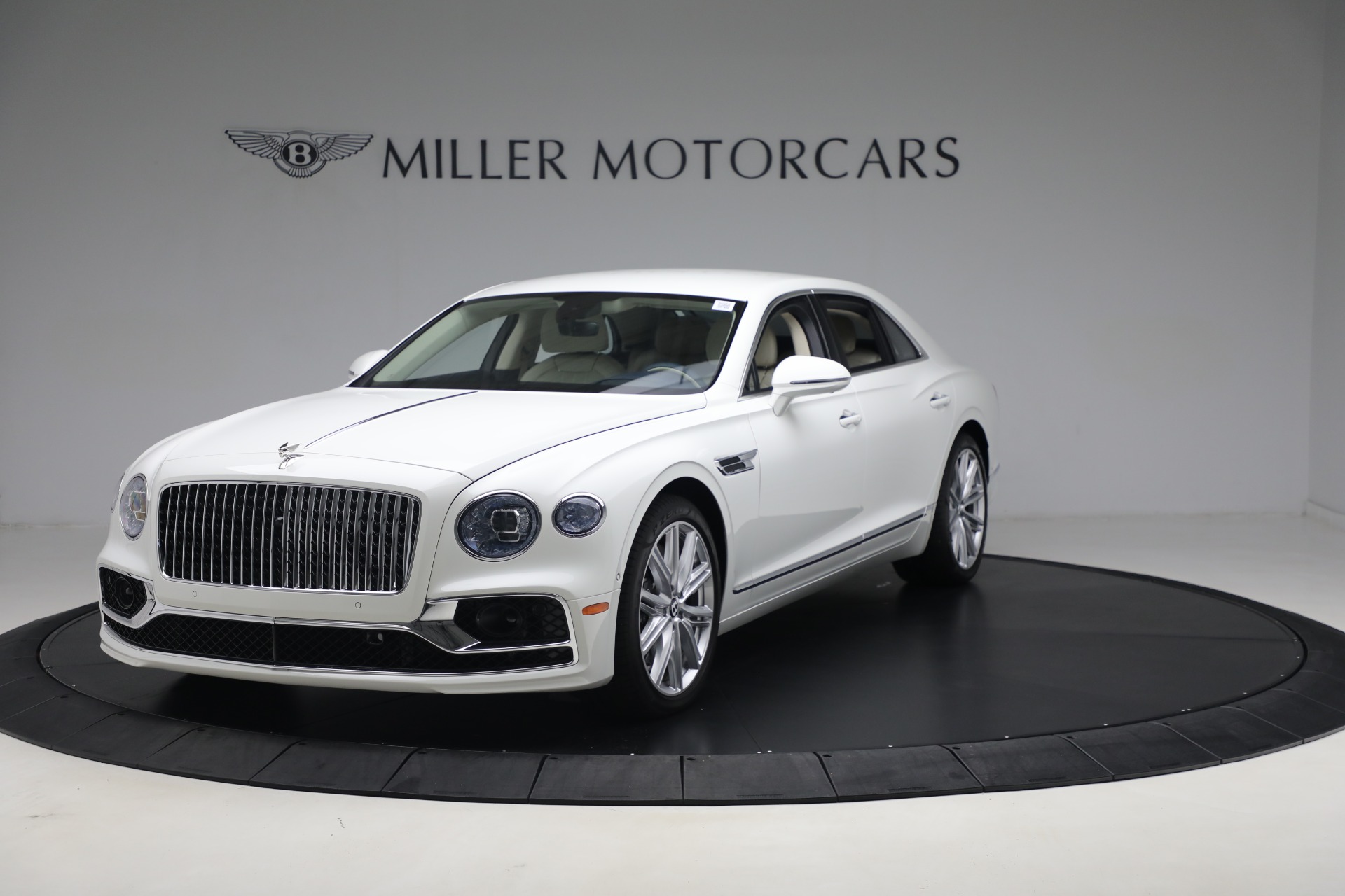 Used 2023 Bentley Flying Spur V8 for sale Sold at Aston Martin of Greenwich in Greenwich CT 06830 1