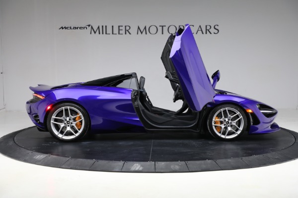 Used 2024 McLaren 750S Spider TechLux for sale $339,900 at Aston Martin of Greenwich in Greenwich CT 06830 19