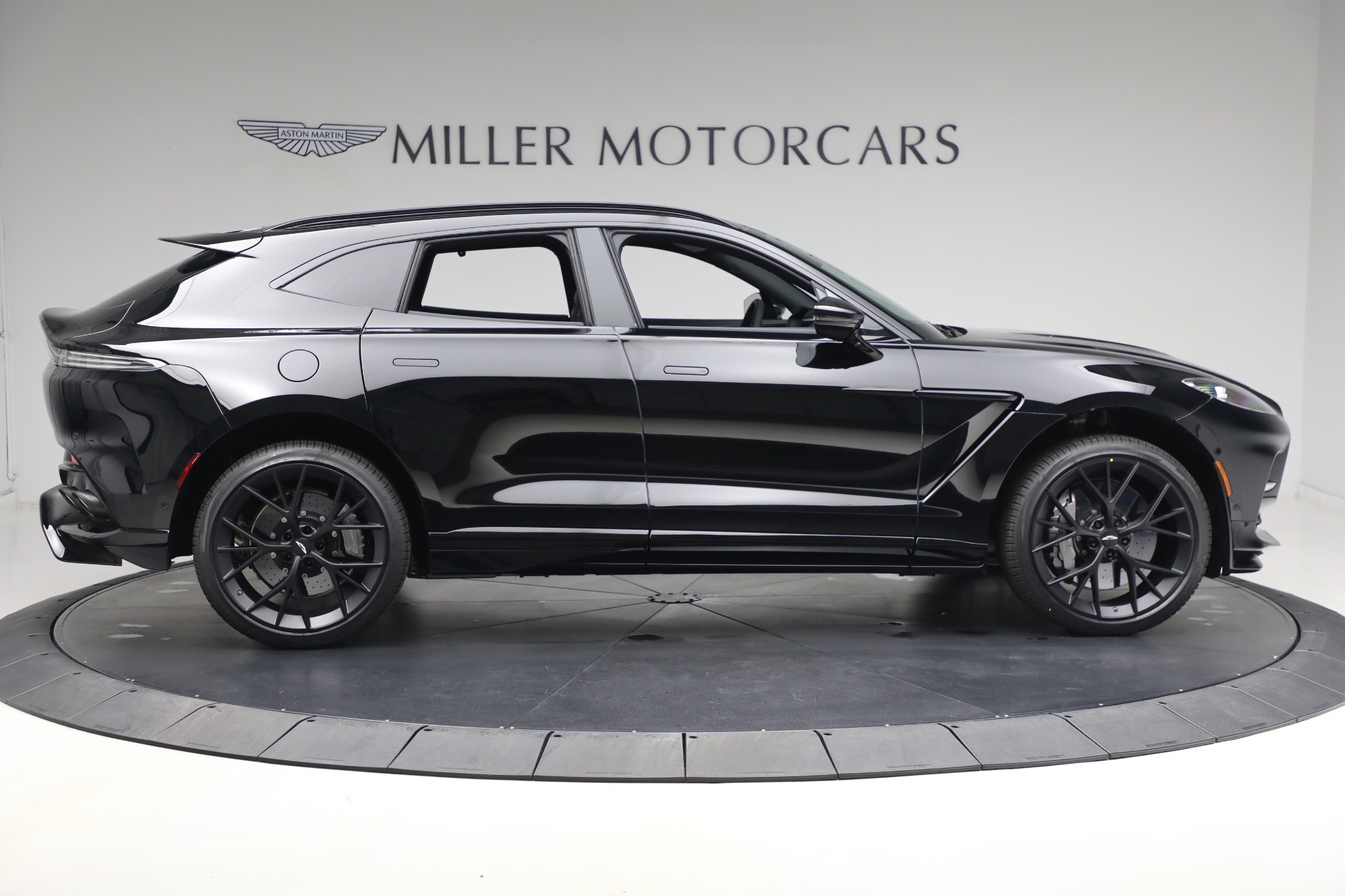 New 2025 Aston Martin DBX 707 For Sale (Special Pricing