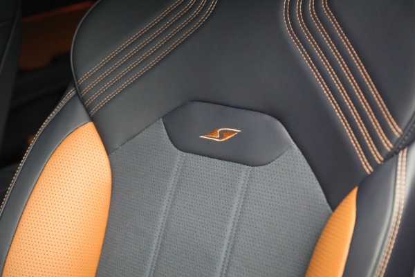 Used 2024 Bentley Bentayga S V8 for sale Sold at Miller Motorcars Aston Martin in Greenwich CT 06830 22