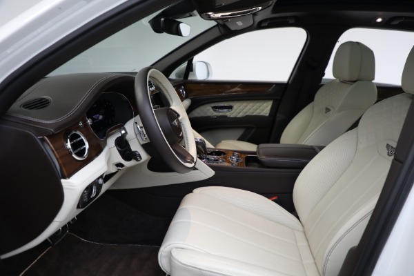 Used 2022 Bentley Bentayga V8 for sale Sold at Aston Martin of Greenwich in Greenwich CT 06830 19