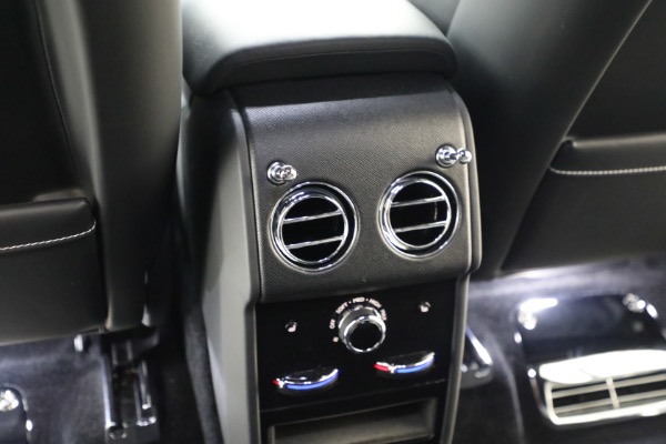 Used 2022 Rolls-Royce Cullinan for sale $269,900 at Aston Martin of Greenwich in Greenwich CT 06830 26