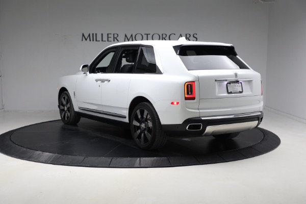 Used 2022 Rolls-Royce Cullinan for sale $269,900 at Aston Martin of Greenwich in Greenwich CT 06830 7