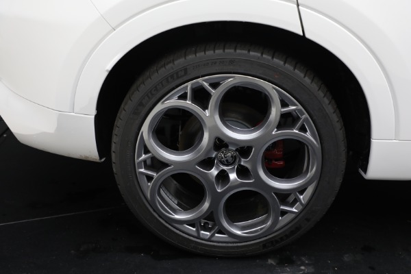 New 2025 Alfa Romeo Tonale Tributo Italiano for sale Sold at Miller Motorcars Aston Martin in Greenwich CT 06830 20