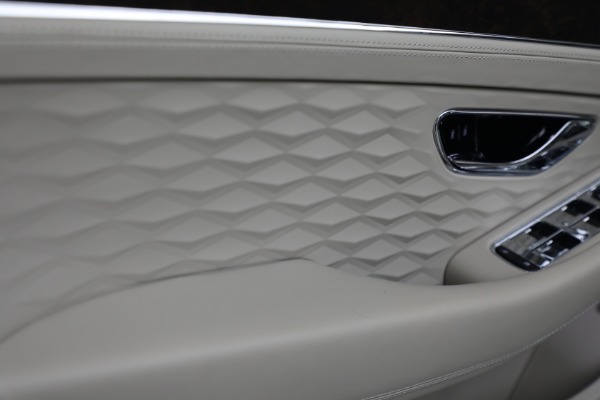 Used 2025 Bentley Continental GT Speed for sale $285,900 at Miller Motorcars Aston Martin in Greenwich CT 06830 28